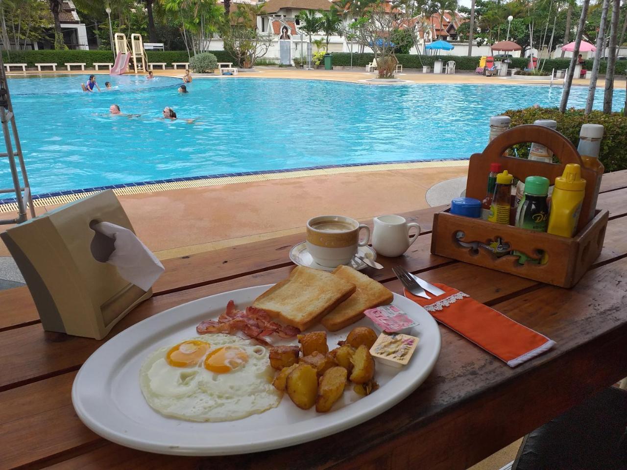 B&B View Talay 1 Jomtien Pattaya Eksteriør billede